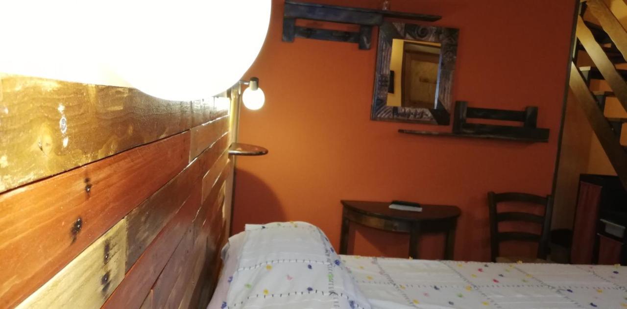 B&B Caselunghe Καμερίνο Εξωτερικό φωτογραφία